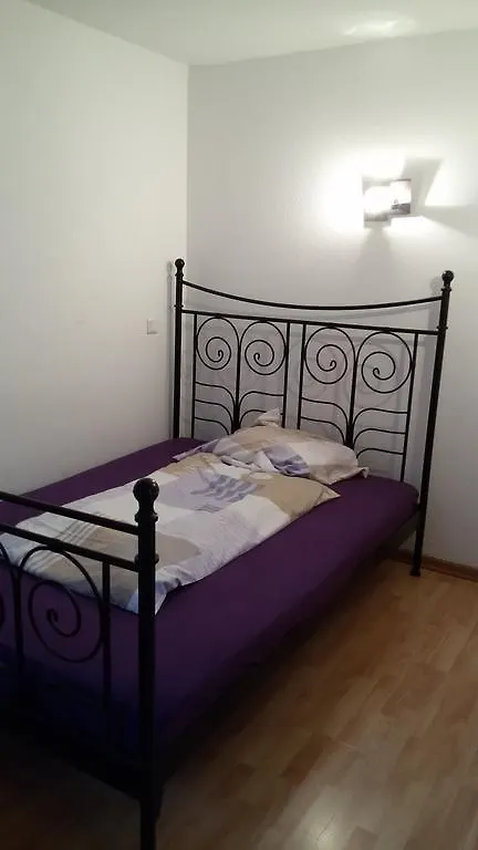 Easy-Bedsit Apartment 1 Düsseldorf 0*,  Tyskland