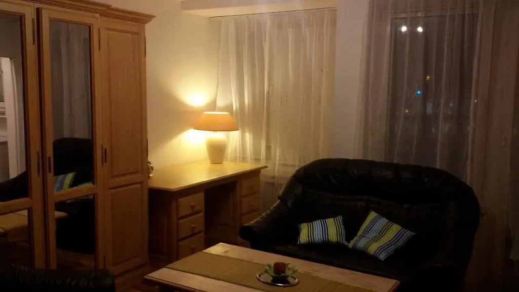 Easy-Bedsit Apartment 1 Düsseldorf 0*,