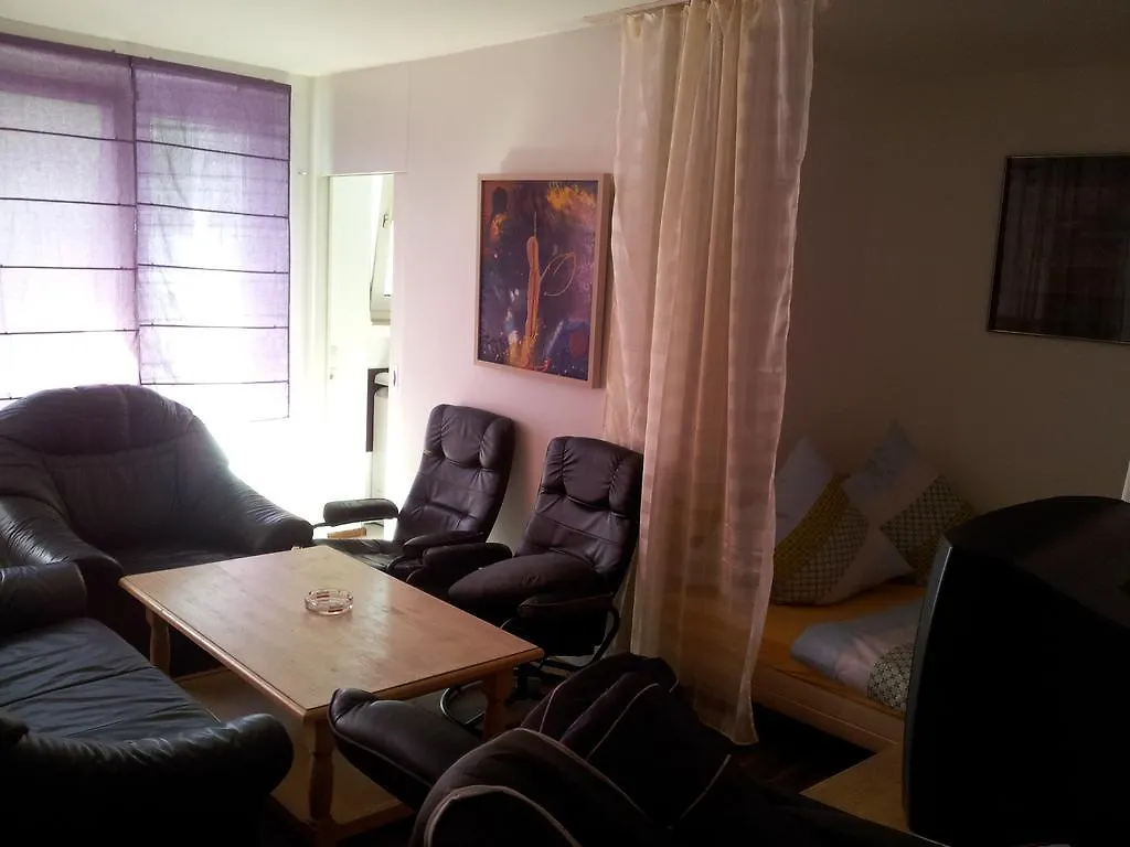 Easy-Bedsit Apartment 1 Düsseldorf