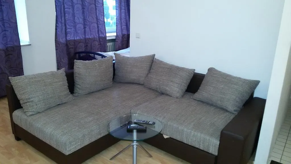 Easy-Bedsit Apartment 1 Düsseldorf